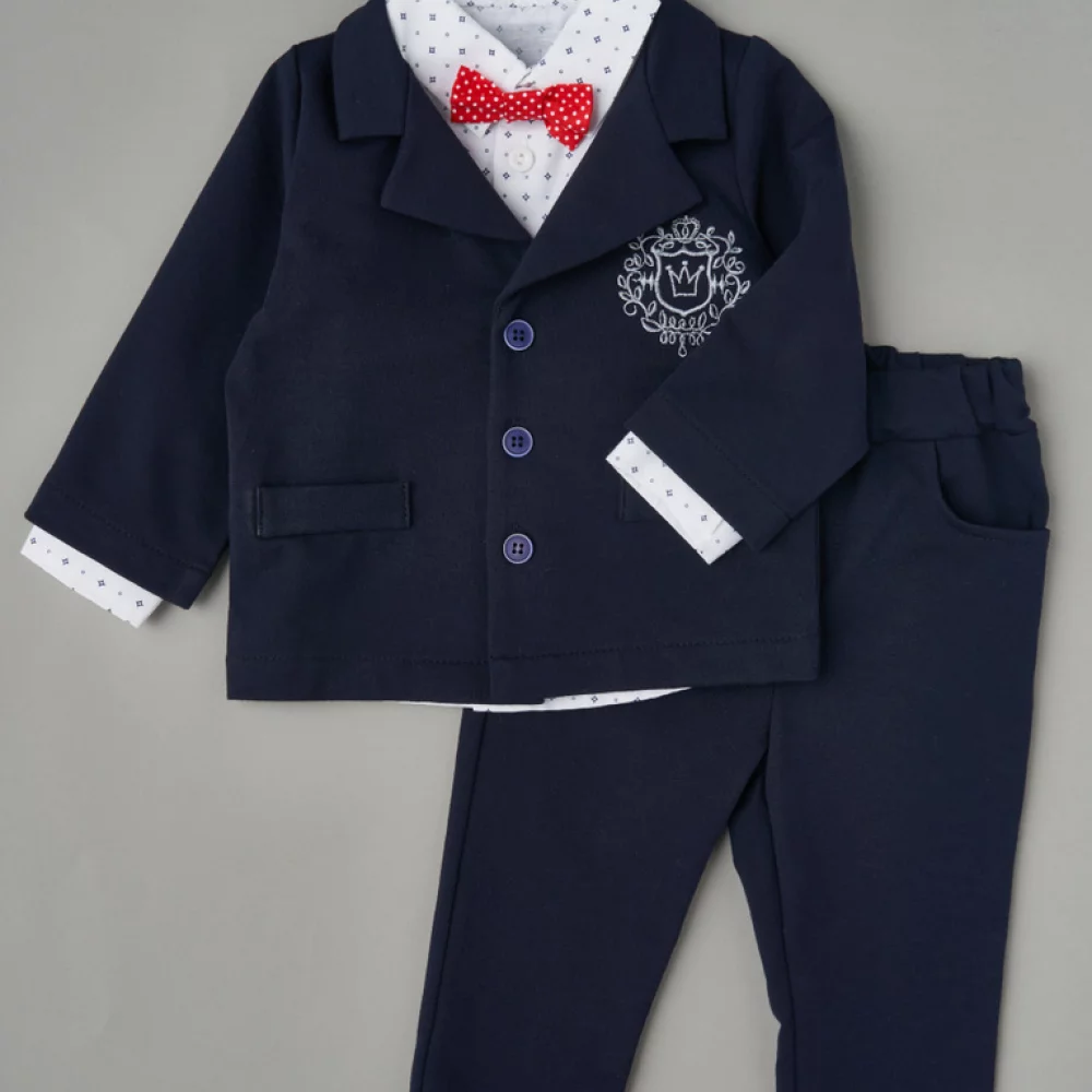 601243 Комплект для мальчика пиджак, брюки, рубашка т.синий+крестики на белом